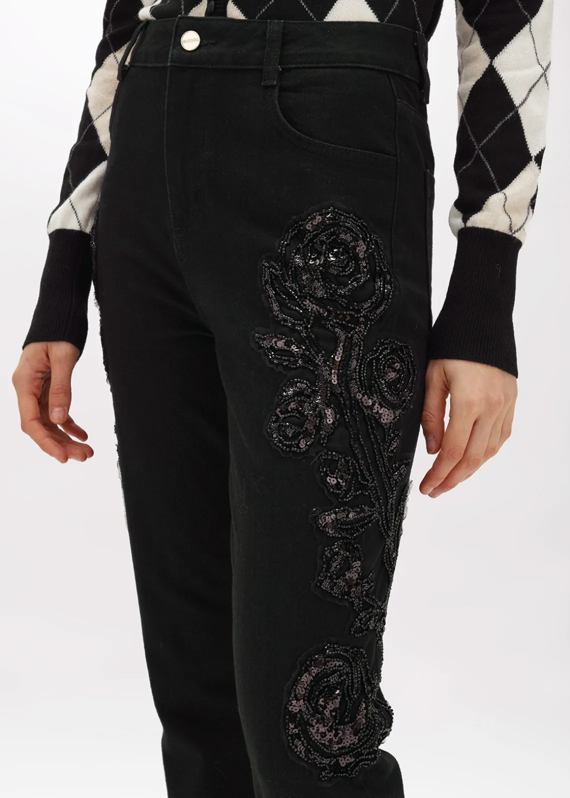 BLACK DENIM JEANS WITH EMBROIDERY