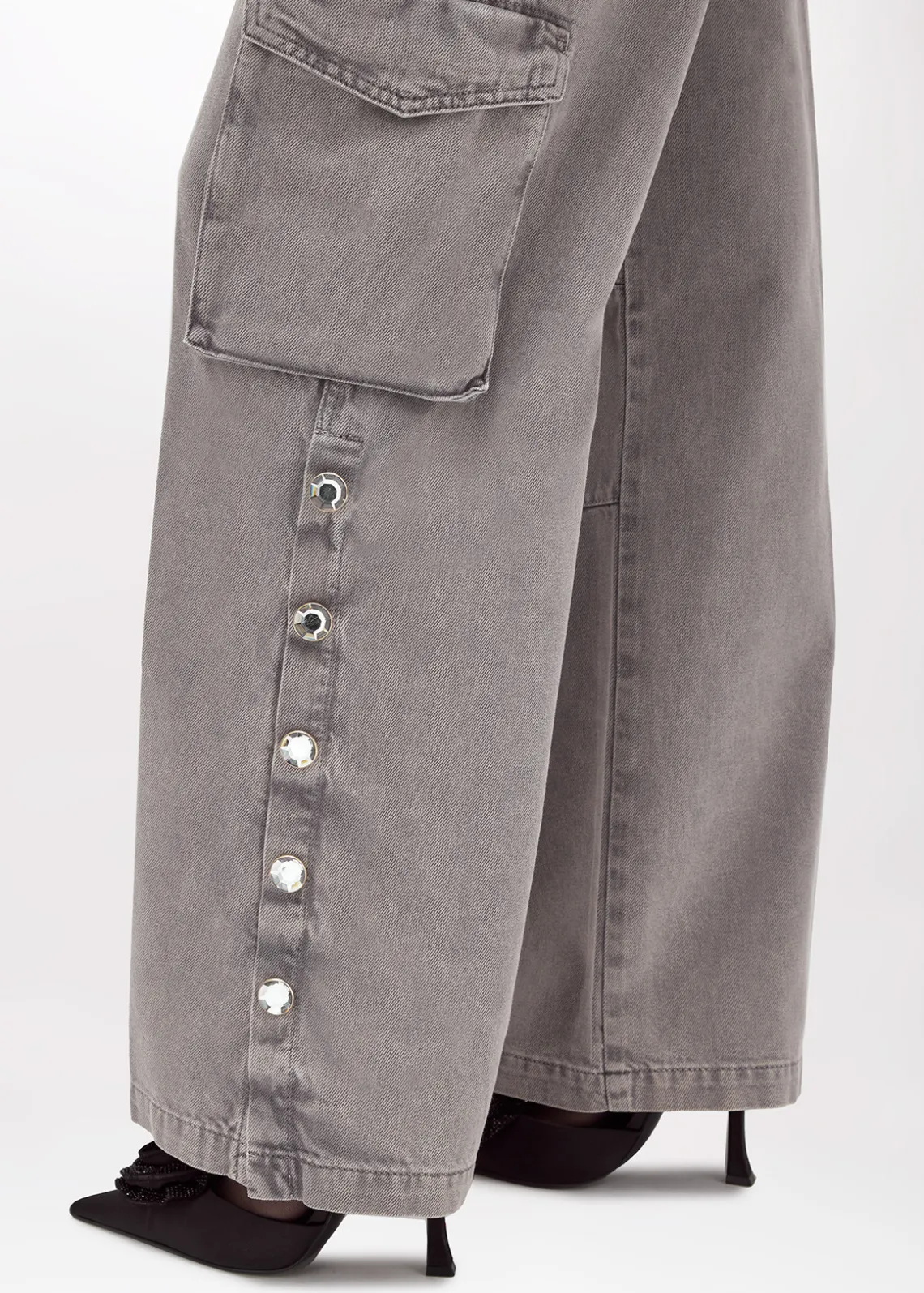 CARGO PANTS IN DRILL WITH SLITS