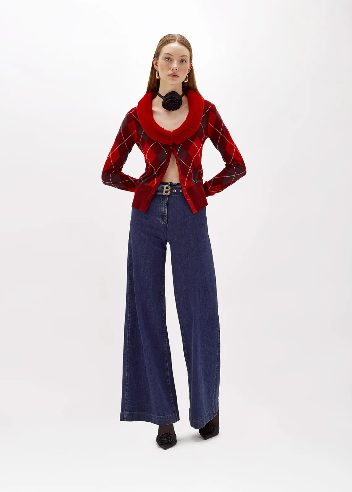 DIAMOND PATTERN CARDIGAN WITH FAUX FUR COLLAR