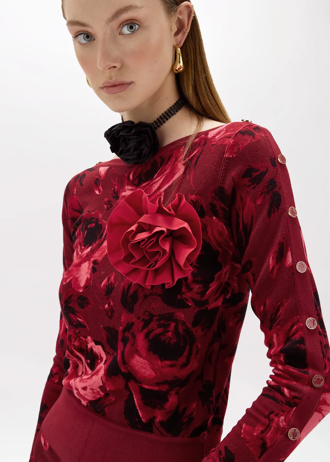 DOUBLE-FACE SWEATER WITH BROOCH
