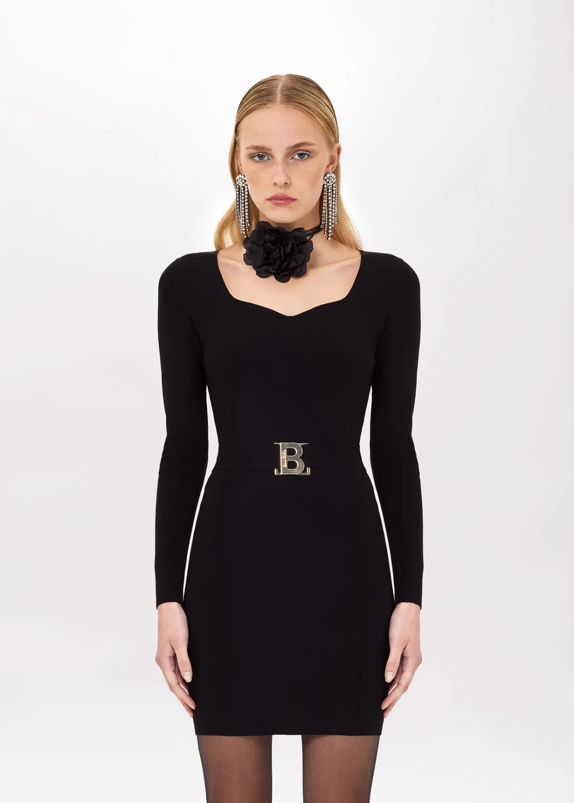 FITTED DRESS WITH BRANDED BELT