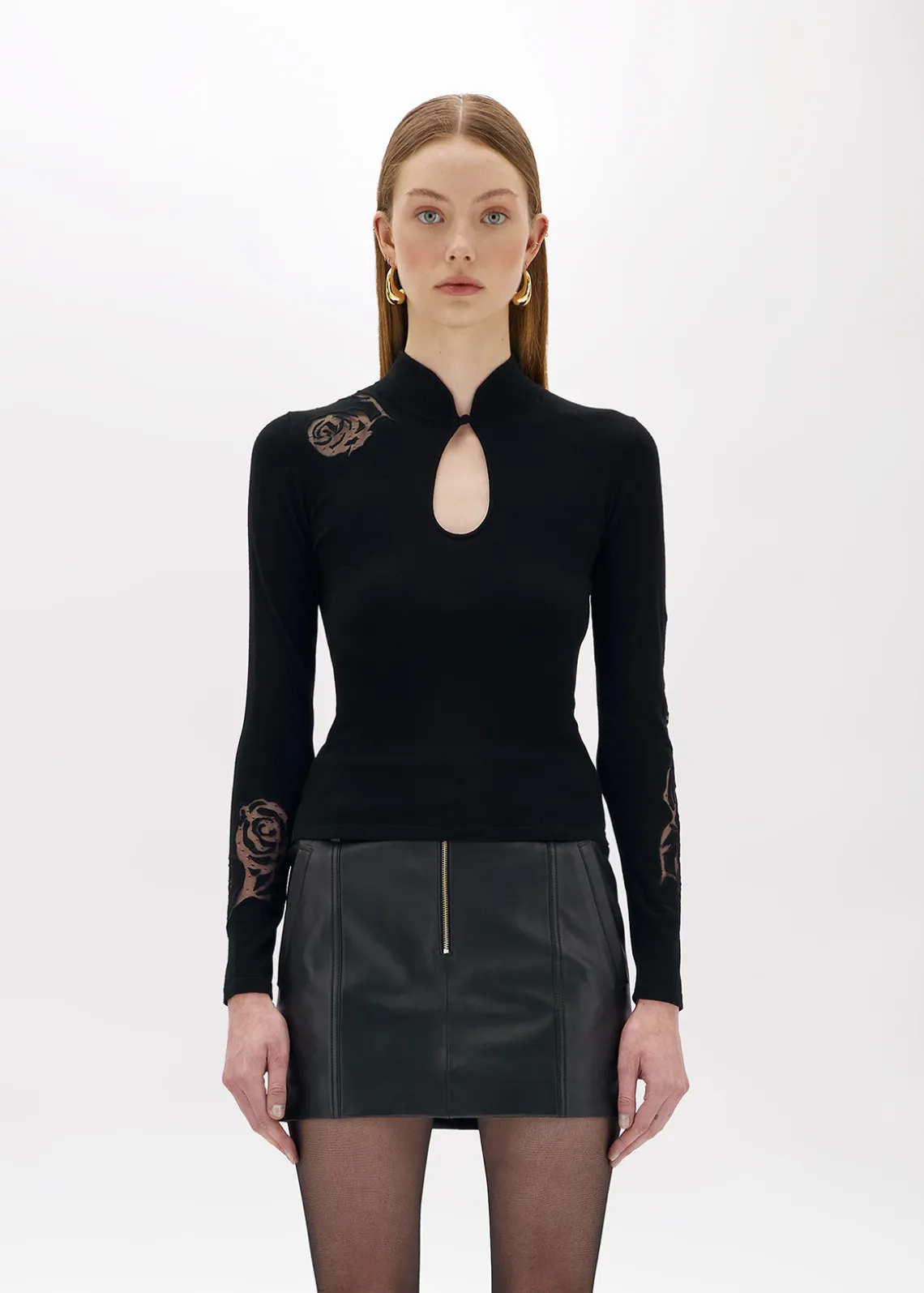 FITTED KNIT TOP WITH TULLE ROSES