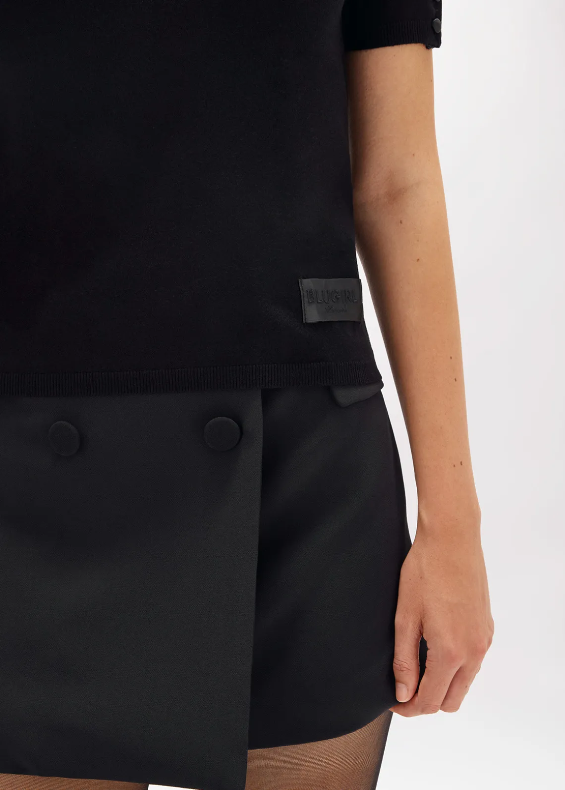 FITTED SWEATER IN VISCOSE BLEND