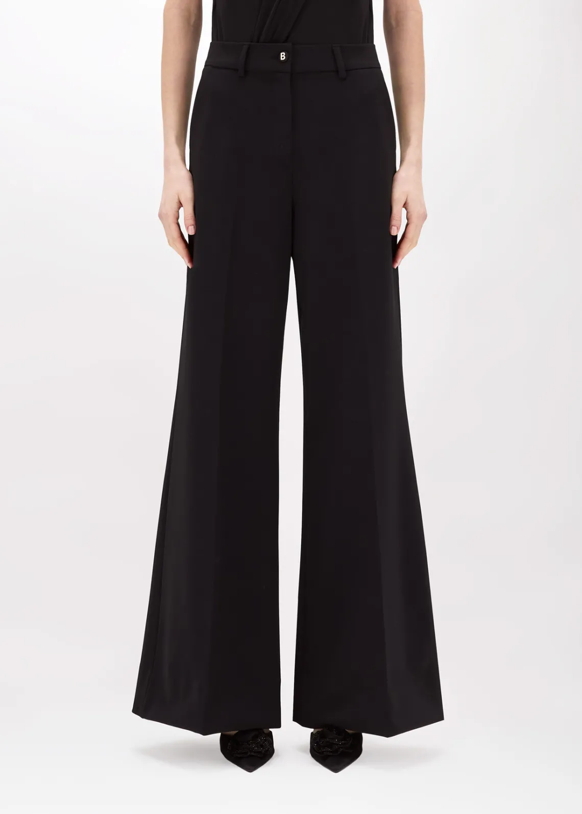 Flared pants in stretch crêpe