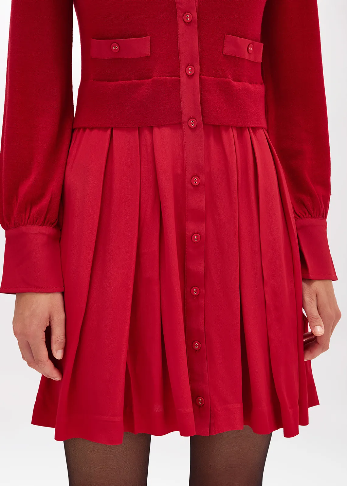 KNIT DRESS IN CREPE DE CHINE.