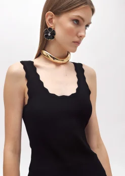 KNIT TOP WITH SCALLOPED EDGES