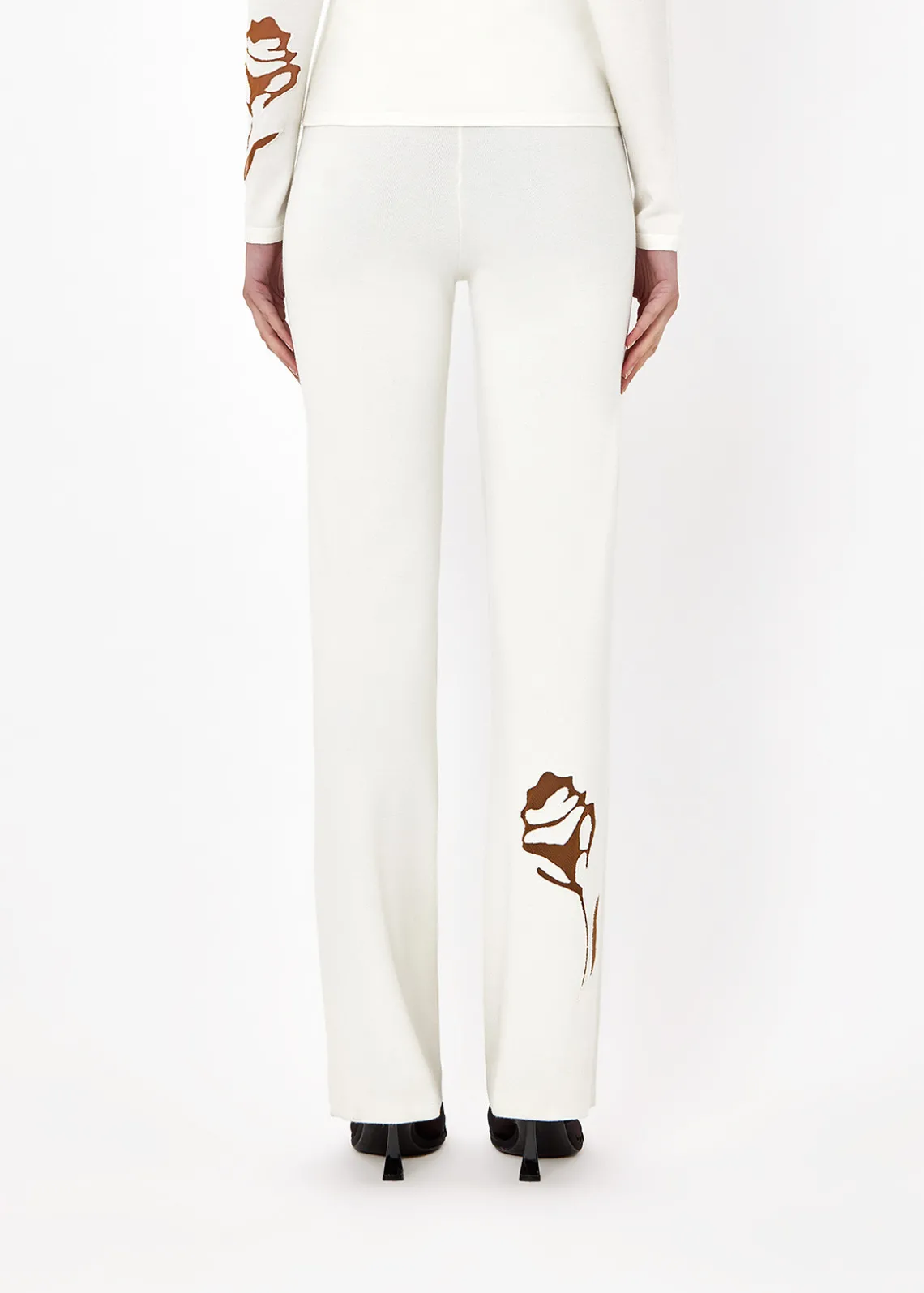 KNITTED PANTS WITH ROSES