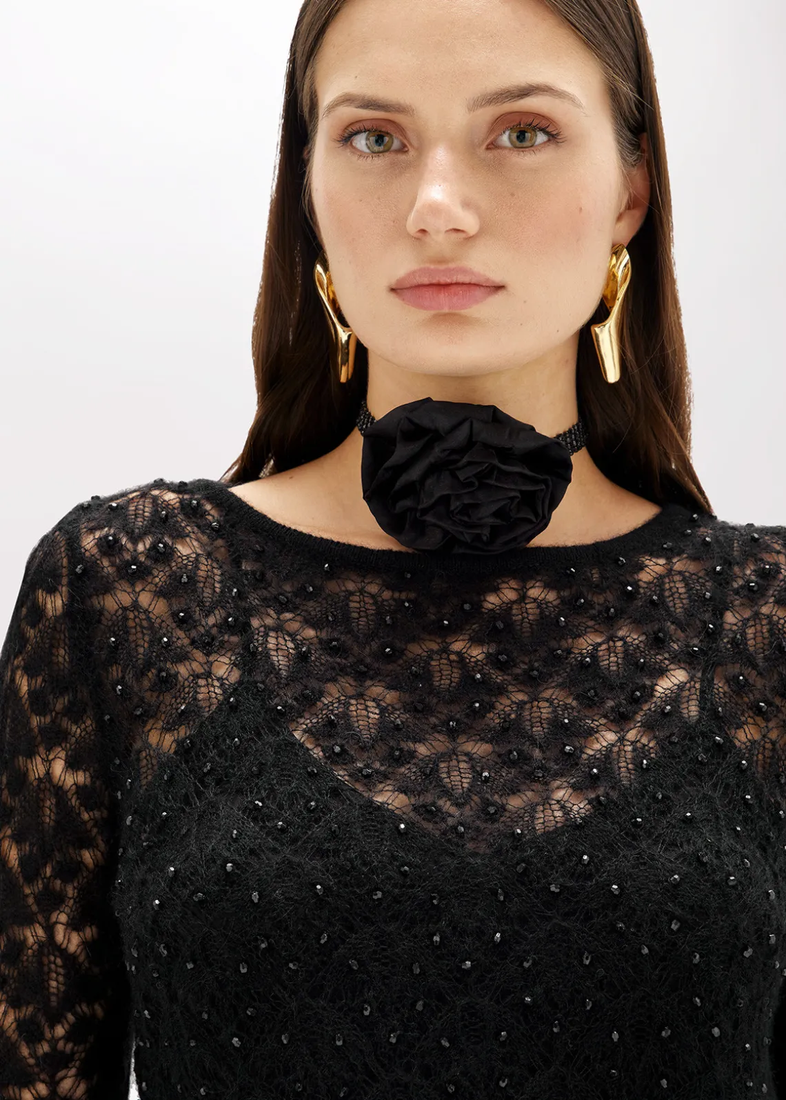 LACE STITCH SWEATER WITH EMBROIDERY