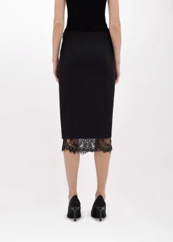 LIGHT CRÊPE SKIRT WITH SLIT
