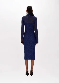 Longuette dress in stretch lace