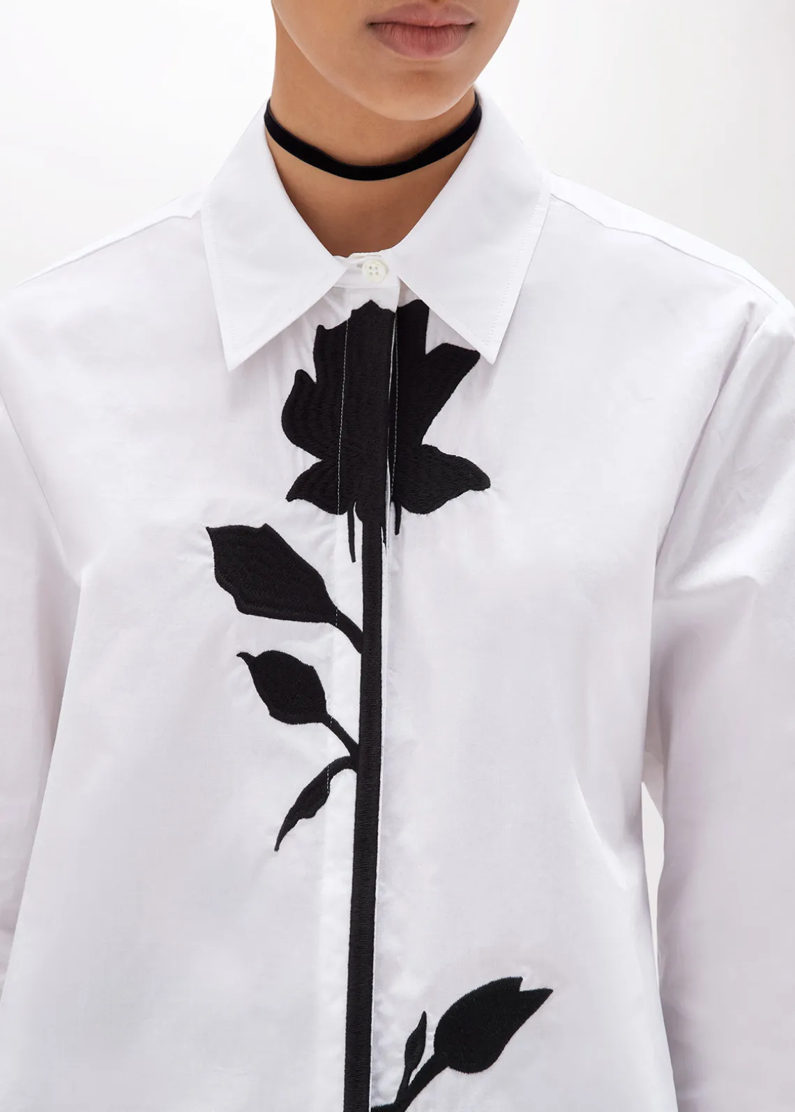 POPLIN SHIRT WITH FLORAL PATCH DETAILS