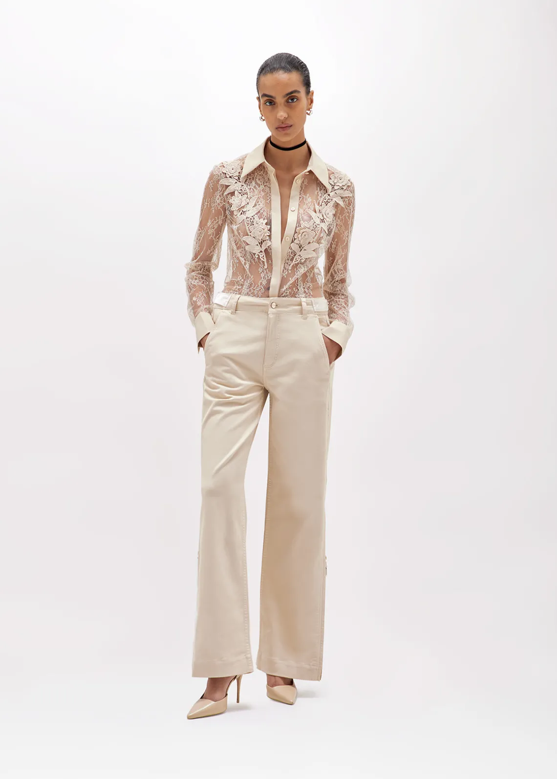 SLIM SHIRT IN LACE WITH EMBROIDERY ROSE DESIGN