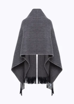 STOLE WITH LAPELS AND POCKETS